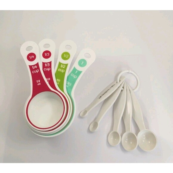 Nesting Measuring Cups 1/4 1/3 1/2 & 1 Cup Colorful Plastic and Measuring Spoons - Picture 1 of 11